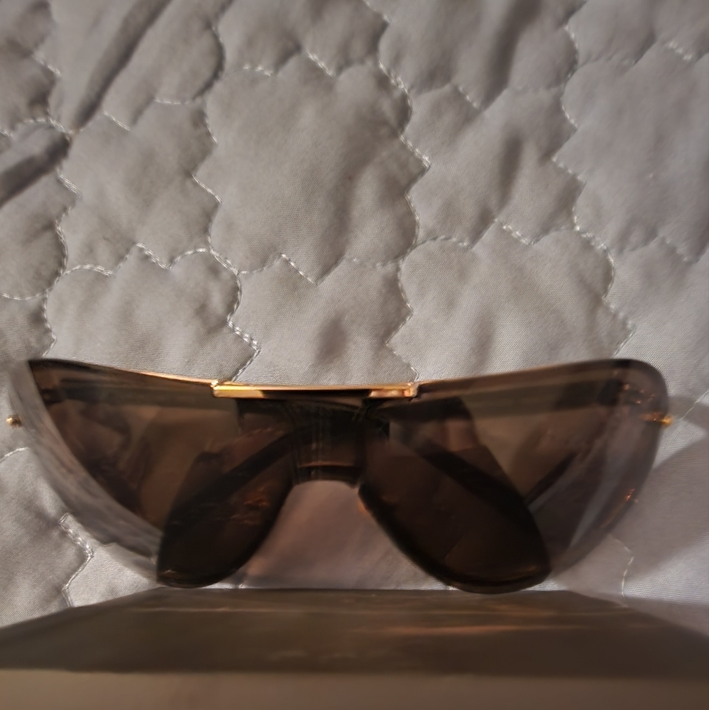 COPY - Kenneth Cole Reaction Sunglasses NWOT Brown